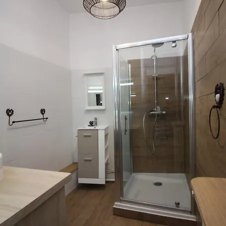 Hyper Centre Mont-dore: Duplex T3 Avec Wifi, 8 Pers - Fr-1-608-1